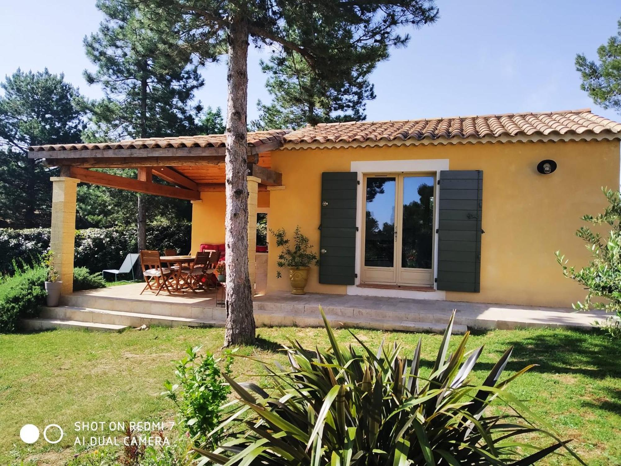 Proche Uzes Petit Gite Avec Grande Cuisine D'Ete Et Piscine Saint-Siffret 外观 照片